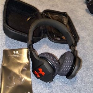 JBL - UNDER ARMOUR TRAIN, WIRELESS  HEADPHONES